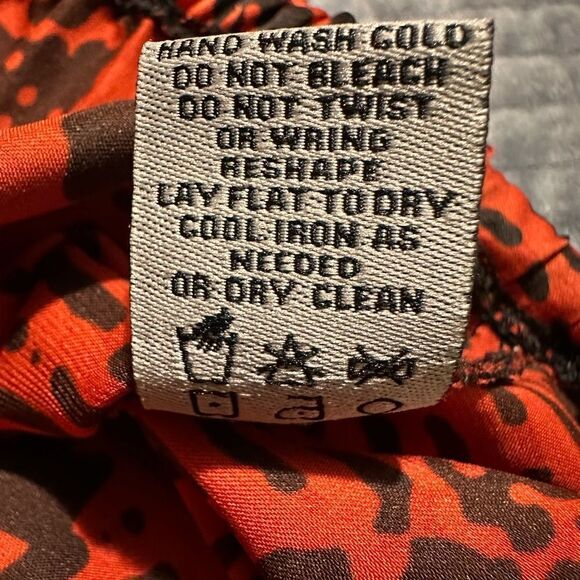 Current Affair half sleeve top in Orange Silk Multiple colors - Picture 8 of 14